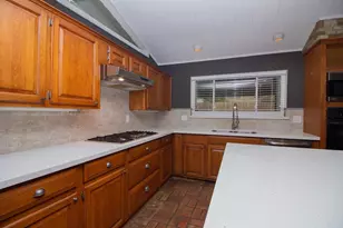 7 Woody Creek Dr, Conroe, TX 77301 - Photo 9