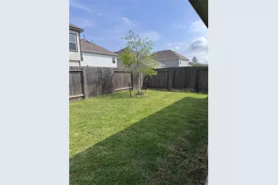2217 Middle Ridge Drive, Conroe, TX 77301 - Photo 13