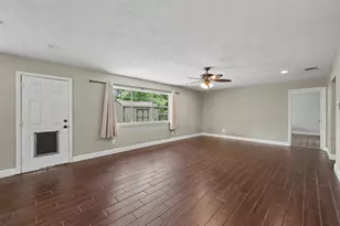 3203 Dawnwood Dr, Spring, TX 77380 - Photo 3