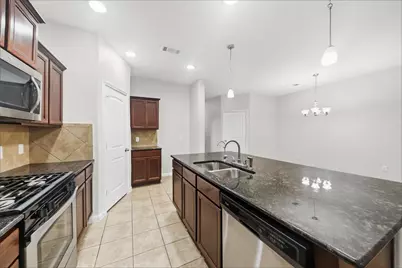 4209 Country Club Drive, Dickinson, TX 77539 - Photo 5