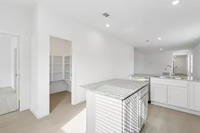 15996 Blass Valley Drive, Conroe, TX 77378 - Photo 11