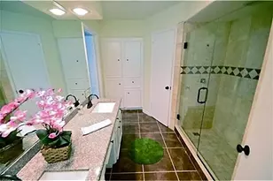 12403 Tottenham Dr, Houston, TX 77031 - Photo 13