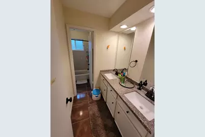 12403 Tottenham Drive, Houston, TX 77031 - Photo 17