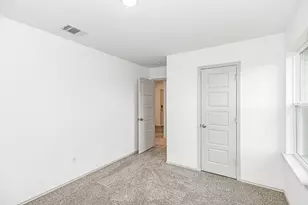 555 Hunter Grv Ln, China, TX 77613 - Photo 9