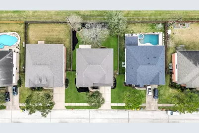 3612 W Pine Orchard Drive, Pearland, TX 77581 - Photo 9