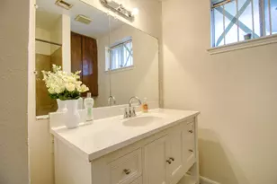 12119 Crystalwood Dr, Houston, TX 77013 - Photo 13