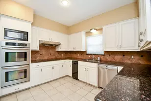 3002 Montford Ct, Sugar Land, TX 77478 - Photo 15