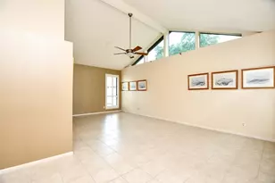3002 Montford Ct, Sugar Land, TX 77478 - Photo 11