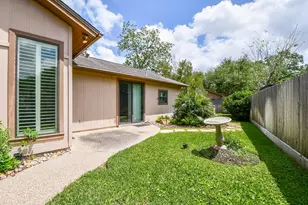 3002 Montford Ct, Sugar Land, TX 77478 - Photo 45