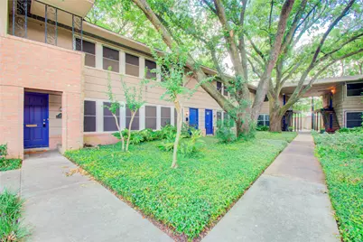 4020 Blue Bonnet Boulevard #E, Houston, TX 77025 - Photo 29