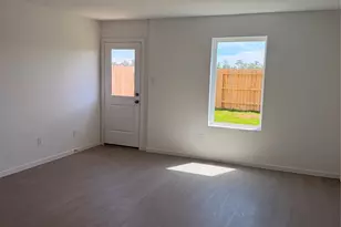 20150 Green Mallard St, Crosby, TX 77532 - Photo 5