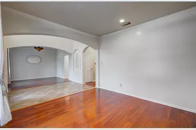 103 Esplanade Place, Stafford, TX 77477 - Photo 5
