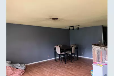 6147 Glenhurst Drive, Houston, TX 77033 - Photo 7