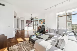 2211 Briarglen Dr, Houston, TX 77027 - Photo 9