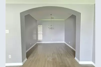 12015 Rosecroft Drive, Houston, TX 77048 - Photo 7