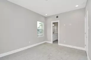 2903 Sherwood Grn Ln, Houston, TX 77092 - Photo 11
