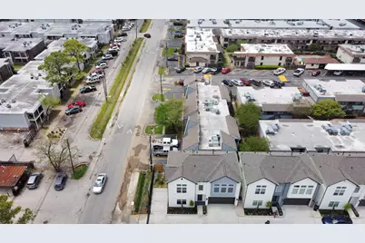 2903 Sherwood Green Lane, Houston, TX 77092 - Photo 5