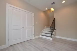 1818 Bonner St, Houston, TX 77007 - Photo 5