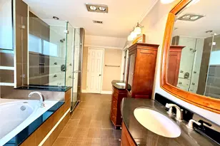 12625 Memorial Dr, Houston, TX 77024 - Photo 13