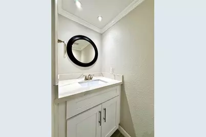 12625 Memorial Drive #25, Houston, TX 77024 - Photo 7