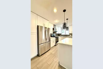 12625 Memorial Drive #25, Houston, TX 77024 - Photo 5