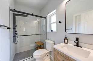 2114 Ashgrove Dr, Houston, TX 77077 - Photo 23