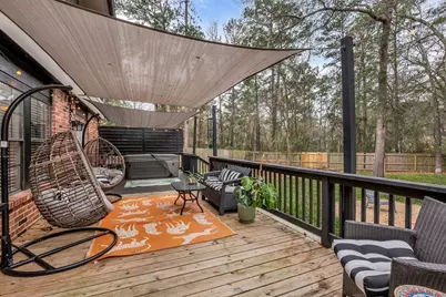11 Snapdragon Court, The Woodlands, TX 77381 - Photo 3