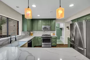 11 Snapdragon Ct, The Woodlands, TX 77381 - Photo 21