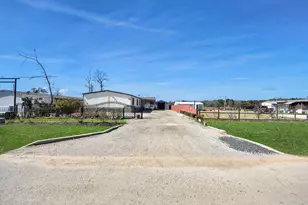 529 Draylon Dr, Conroe, TX 77303 - Photo 1