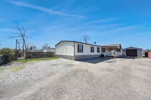 529 Draylon Dr, Conroe, TX 77303 - Photo 3