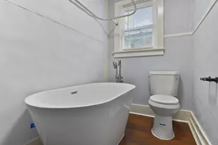 909 28th St, Galveston, TX 77550 - Photo 11