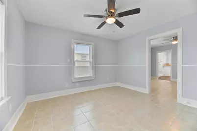 909 28th Street, Galveston, TX 77550 - Photo 3