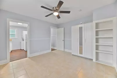 909 28th Street, Galveston, TX 77550 - Photo 5