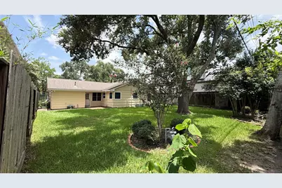 5235 Mimosa Drive, Bellaire, TX 77401 - Photo 27