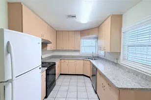 5235 Mimosa Dr, Bellaire, TX 77401 - Photo 13