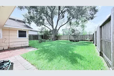 5235 Mimosa Drive, Bellaire, TX 77401 - Photo 23