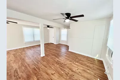 1106 Gulfview Lane, Freeport, TX 77541 - Photo 3