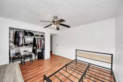 601 E Castle Harbour Drive, Friendswood, TX 77546 - Photo 37