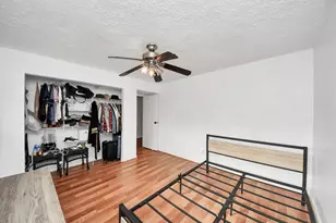 601 E Castle Harbour Dr, Friendswood, TX 77546 - Photo 37