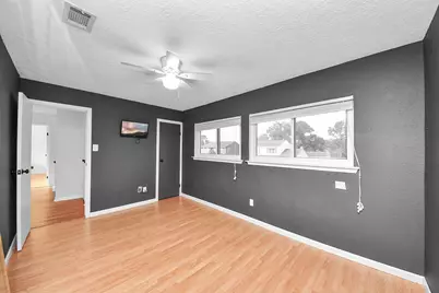 601 E Castle Harbour Drive, Friendswood, TX 77546 - Photo 41