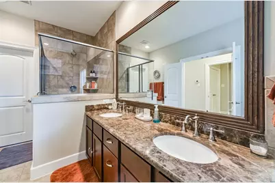 1130 Hempstead Villa Lane, Houston, TX 77008 - Photo 31