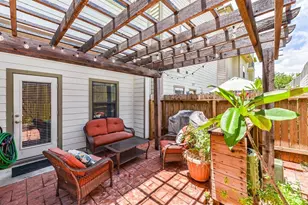 1130 Hempstead Villa Ln, Houston, TX 77008 - Photo 1