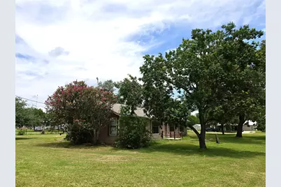 307 5th St Street, Sutherland Springs, TX 78161 - Photo 5