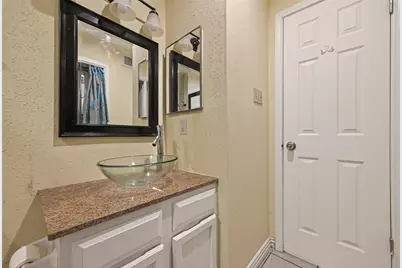 10075 Westpark Drive #84, Houston, TX 77042 - Photo 15