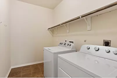 970 Jennifer Street, Alvin, TX 77511 - Photo 15