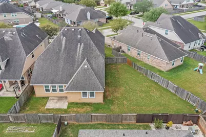 970 Jennifer Street, Alvin, TX 77511 - Photo 35