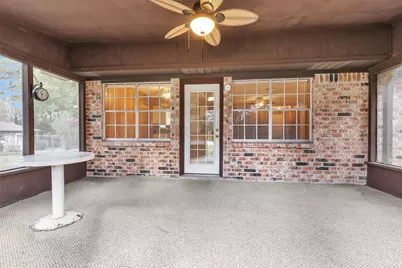 2202 Harlow Lane, Huntsville, TX 77320 - Photo 5