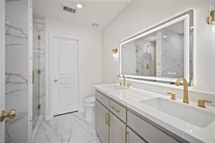 6627 Alum Rock Ln, Houston, TX 77048 - Photo 19