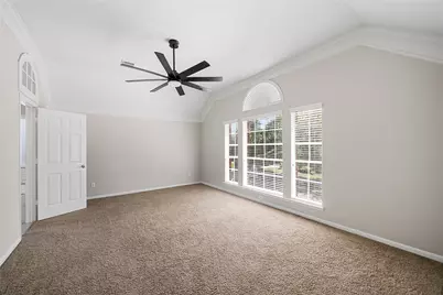 19134 Mockingbird Valley Drive, Katy, TX 77449 - Photo 25