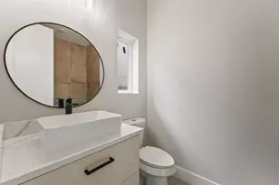 1946 Purswell Rd, Houston, TX 77055 - Photo 5